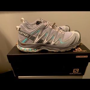 Salomon size 8 XA Pro 3D Trail Running/Hiking Shoe
